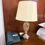 Emma Est Hotel