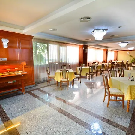 Hotel Emma Est Craiova