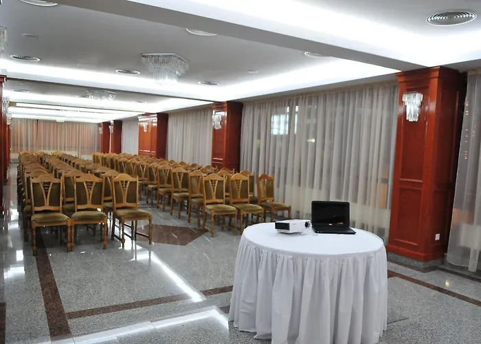 Ξενοδοχείο Emma Est Κραϊόβα