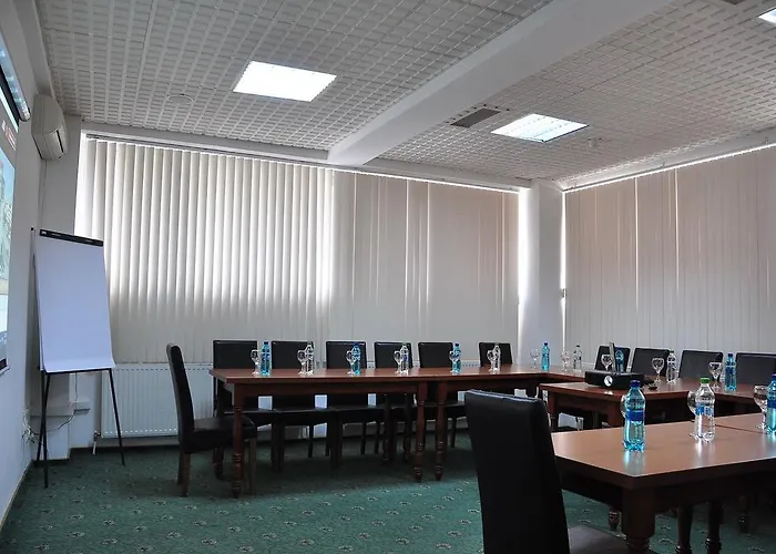 Ξενοδοχείο Emma Est 3*