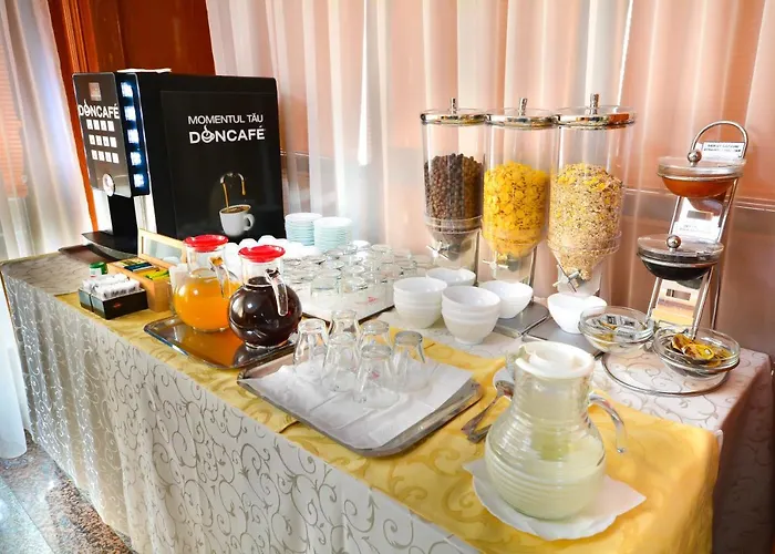 فندق Emma Est 3*